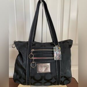 Coach Poppy Op Art Glam Tote (Style #13826)